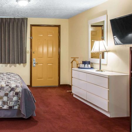 Rodeway Inn&Suites Branford - Guilford Exterior foto