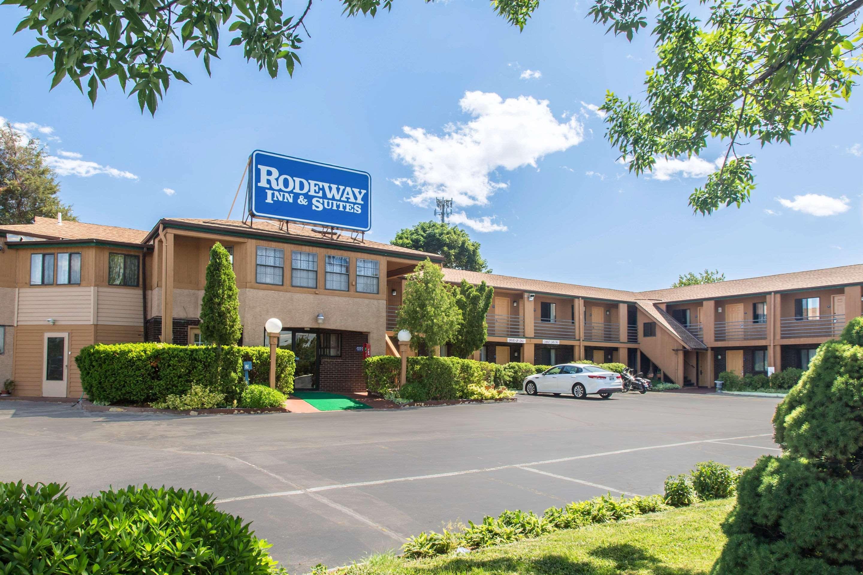 Rodeway Inn&Suites Branford - Guilford Exterior foto