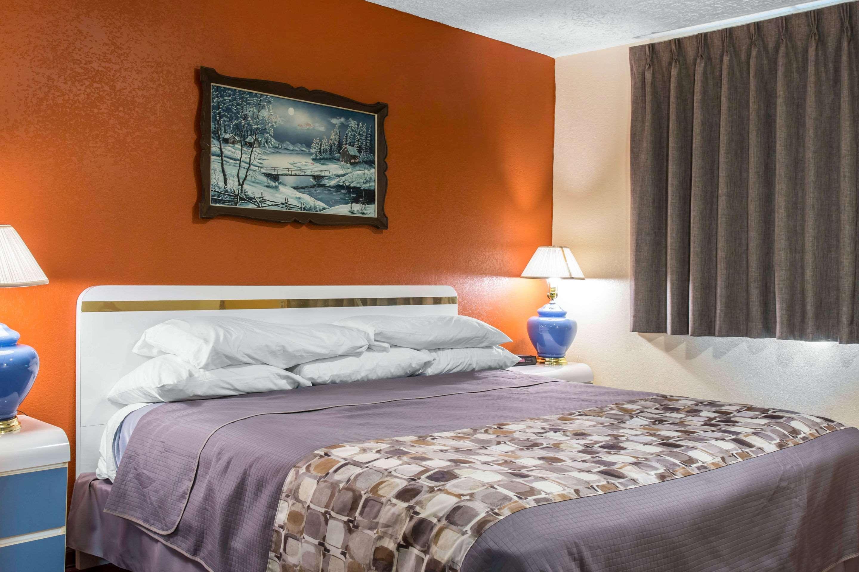 Rodeway Inn&Suites Branford - Guilford Exterior foto